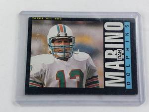 lot 191 image: Dan Marino 1985 Topps All Pro No. 314