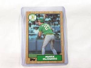 lot 213 image: Mark McGwire 1987 Topps No. 366