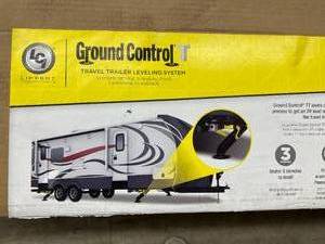 lot 15 image: Ground Control TT Leveling System