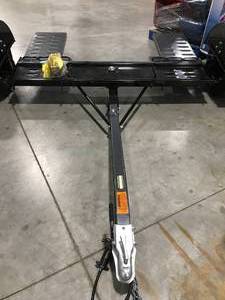 lot 150 image: NEW, ROADMASTER CAR DOLLY TRAILER