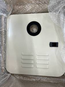 lot 94 image: WATER HEATER DOORCOVER