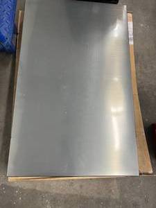 lot 108 image: CAMPERTRAILER FRIDGE DOOR