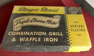 lot 21 image: Vintage Magic Maid GrillWaffle Iron
