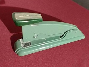 lot 32 image: Vintage Swingline Stapler
