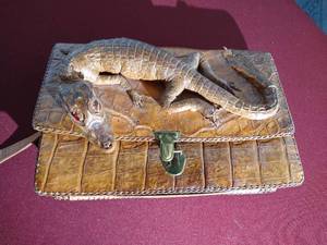 lot 37 image: Vintage Alligator Purse