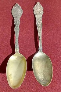 lot 51 image: (2) Sterling Silver North Dakota Souvenir Spoons