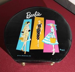 lot 84 image: Vintage Barbie Case With Barbies