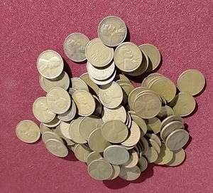 lot 96 image: 100 Wheat Pennies