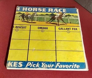 lot 97 image: 1945 Phono-Finish Horse Race Record Game