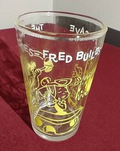 lot 125 image: 1963 Flintstones Juice Glass