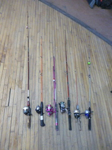 6 Fishing Rods and Reels
