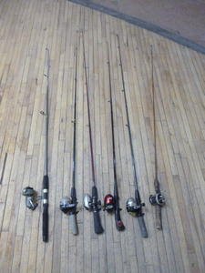 6 Fishing Rods and Reels