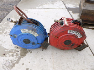 2 Retracta Auto-Rewind Hose Reel