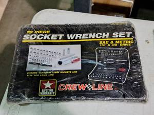 lot 497 image: Crew Line 14&38-drive 70-piece SAE & Metric Socket Wrench Set