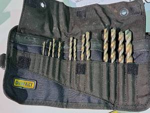 lot 517 image: DeWalt 12-piece Drill Bit Set with Soft-Side Carry Case