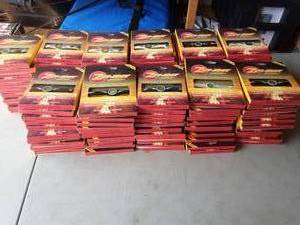 lot 30 image: 11 Dozen (132) Zen-ergy Bands Assorted Sizes