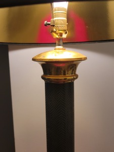 lot 39 image: Corinthian Colome Table Lamp