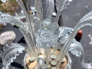 lot 1A image: Breathtaking Hand-Blown Venetian Crystal Chandelier