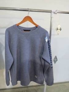lot 38 image: Carhart Womans Sweatshirt XL - New with Tags