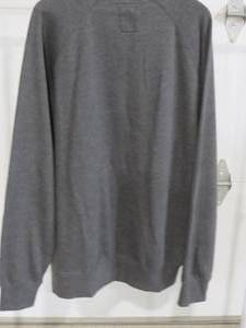 lot 38B image: Guess Sweatshirt Womans XXL - New with Tags