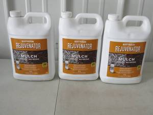 lot 90 image: 3 Gallon Lot of Rust-Oleum Rejuvenator Mulch Color Refresh - Red