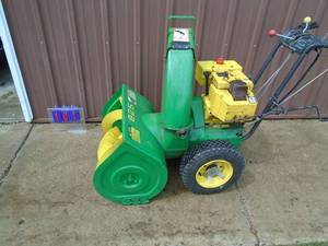 John Deefe 826 snow blower. Needs carb work & a little tlc. As shown.