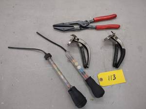 lot 113 image: Assorted Coolant Tools...