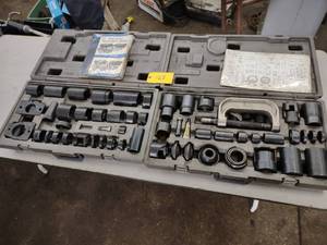 lot 123 image: OTC 6559 Master Ball Joint Service ...
