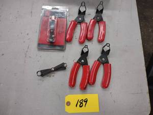lot 189 image: Fuel Line Tools...