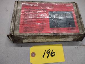 lot 196 image: Snap-On Pitman Arm Puller...
