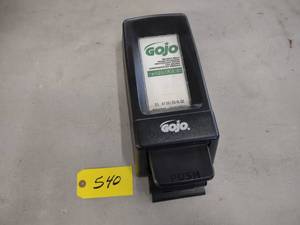 lot 540 image: Gojo Dispenser, New...