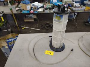 lot 542 image: Mity Vac Air Operated Fluid Evacuat...
