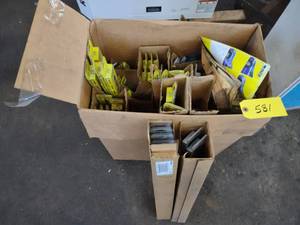 lot 581 image: Wiper Blades...