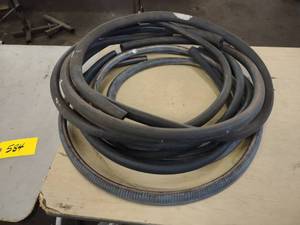 lot 584 image: Heater Hoses...
