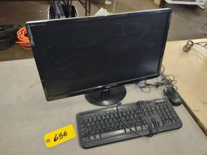lot 656 image: Acer 24 Monitor & Keyboard...