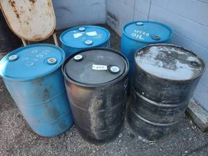 lot 662 image: (5) Empty Drums (Residual Drain Oil...