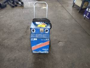 lot 34 image: Associated 612 Volt, 240 Amp Batte...