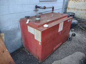 lot 41 image: Dual Wall Used Oil Tank, 62.5x38x41...
