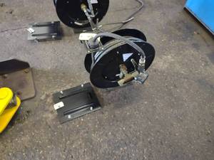 lot 44 image: American Lube Hose Reel with Graco ...