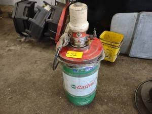 lot 52 image: Graco Grease Pump with Grease, 12 ...