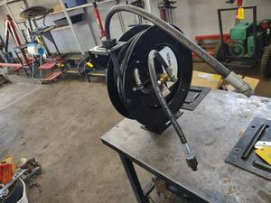 lot 466 image: American Lube Hose Reel...