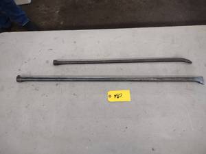 lot 487 image: (2) Pry Bars, 40 x 31...
