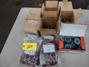 lot 509 image: 3M Twistloc Abrasives...
