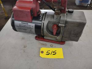 lot 515 image: Robinaire Vacuum Pump...