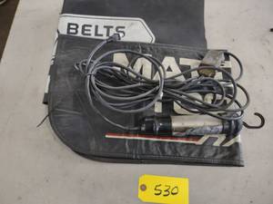 lot 530 image: Trouble Light & (2) Fender Protecto...