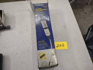 lot 202 image: Mity Vac Fluid Extractor...
