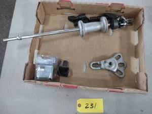 lot 231 image: Slide Hammer Puller Set...