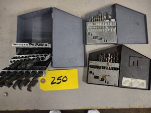 lot 250 image: (3) Drill Indexes...