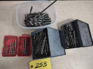 lot 253 image: Assorted Drill Bits...