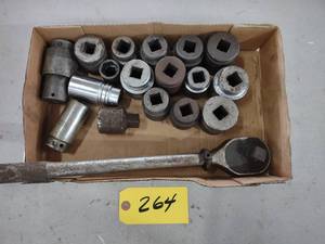 lot 264 image: 34 Socket Set...